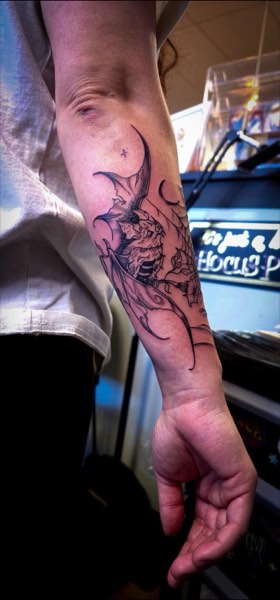 Gothic Bat & Crescent Moon